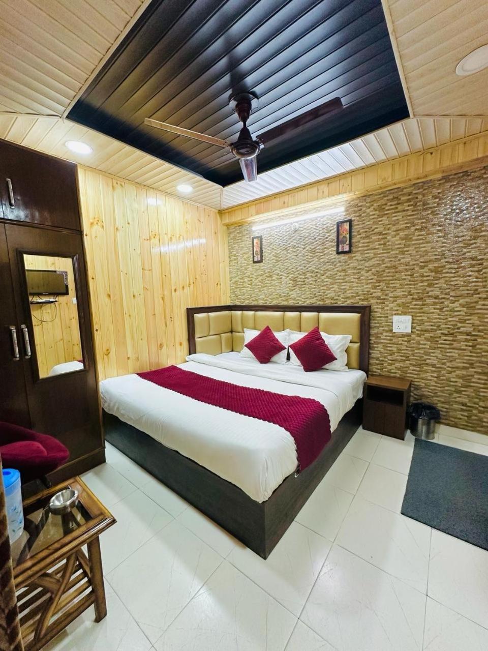 Hotel Avalanche ชิมลา ภายนอก รูปภาพ