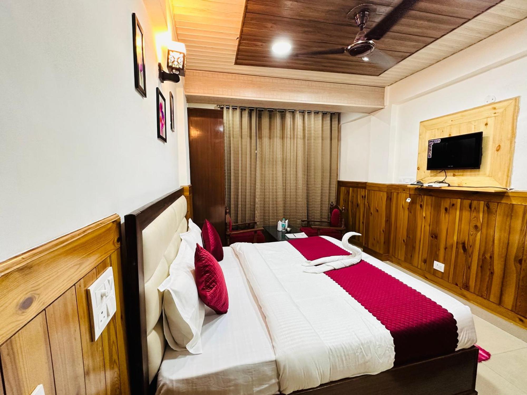 Hotel Avalanche ชิมลา ภายนอก รูปภาพ