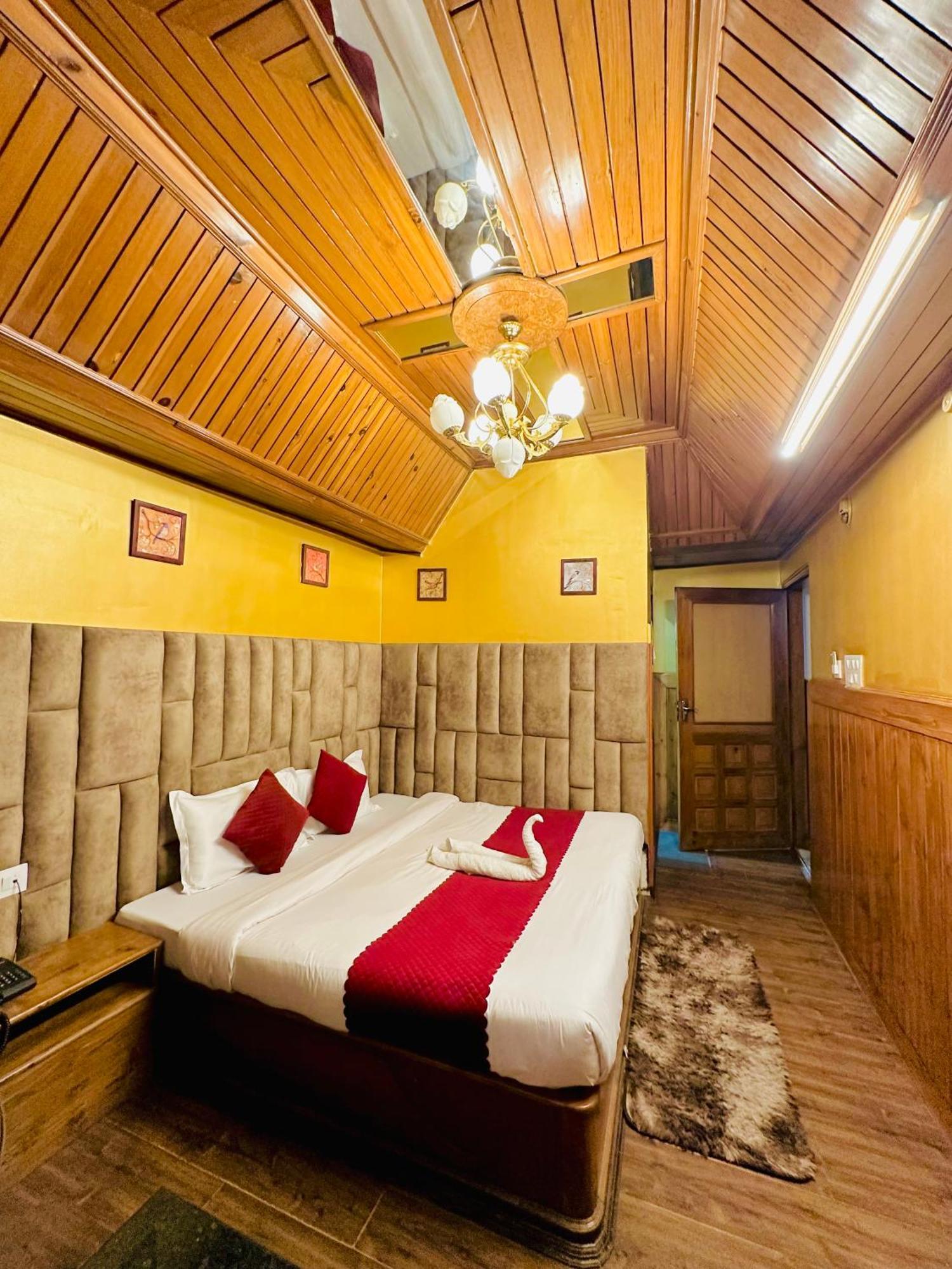 Hotel Avalanche ชิมลา ภายนอก รูปภาพ