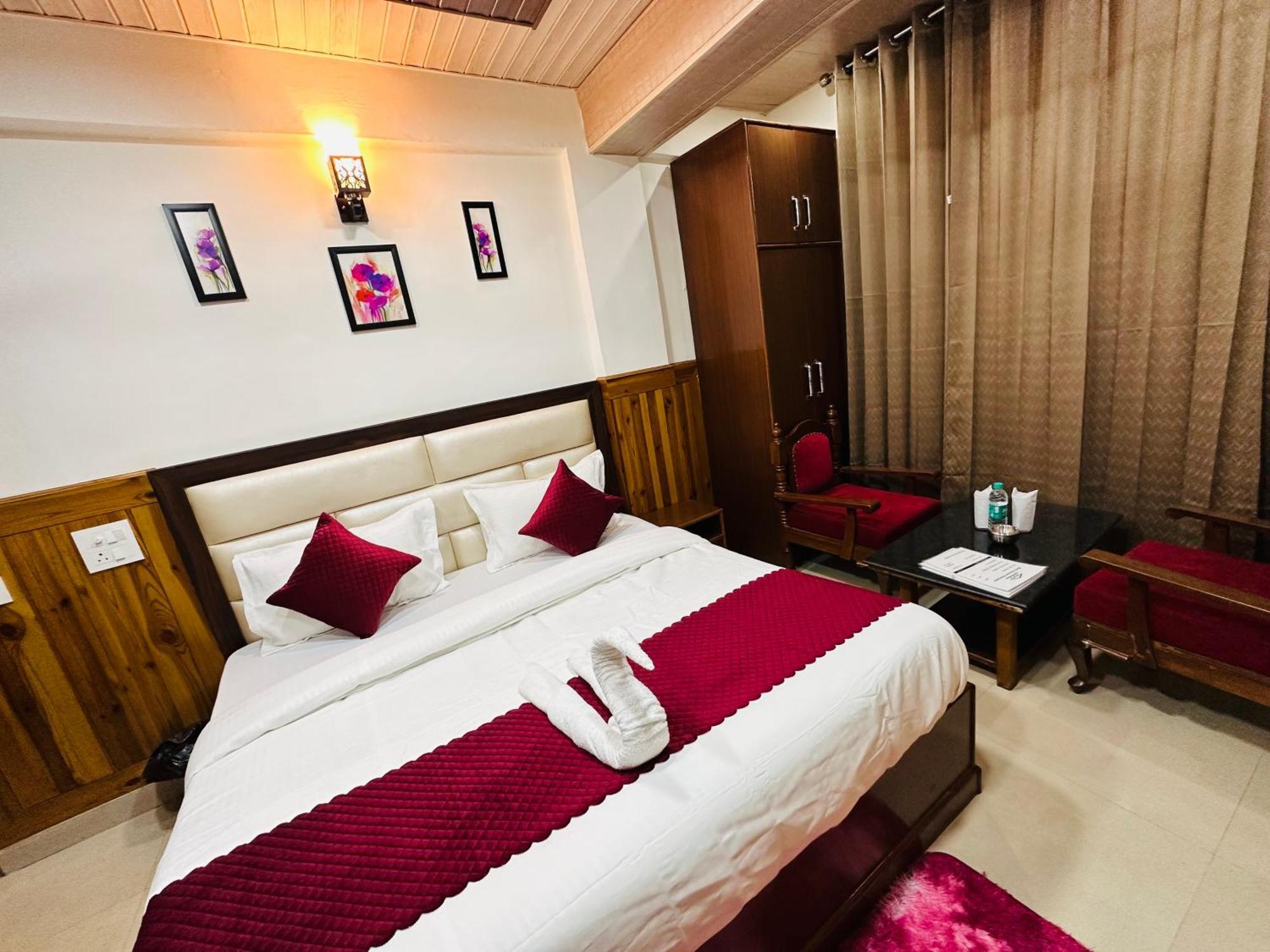 Hotel Avalanche ชิมลา ภายนอก รูปภาพ